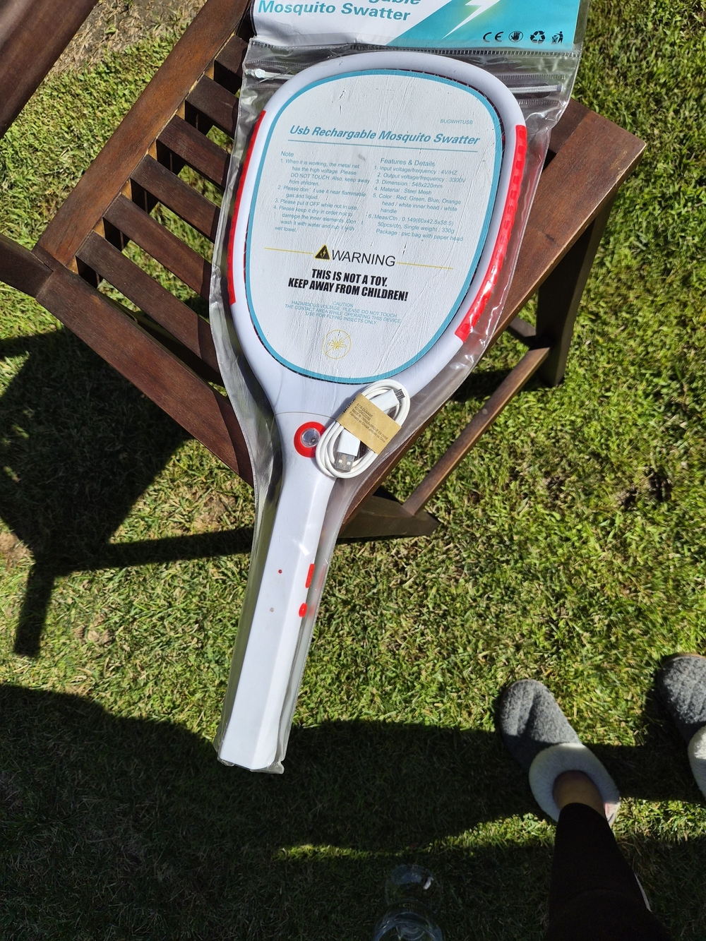 ⚡️Electronic Fly Swatter Bug Zapper Racket 🆕 NIP - Picture 8 of 9